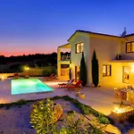 Vila Nautilos Ideales
