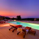 Nautilos Ideales فيلة